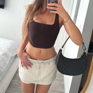 Aritzia Top